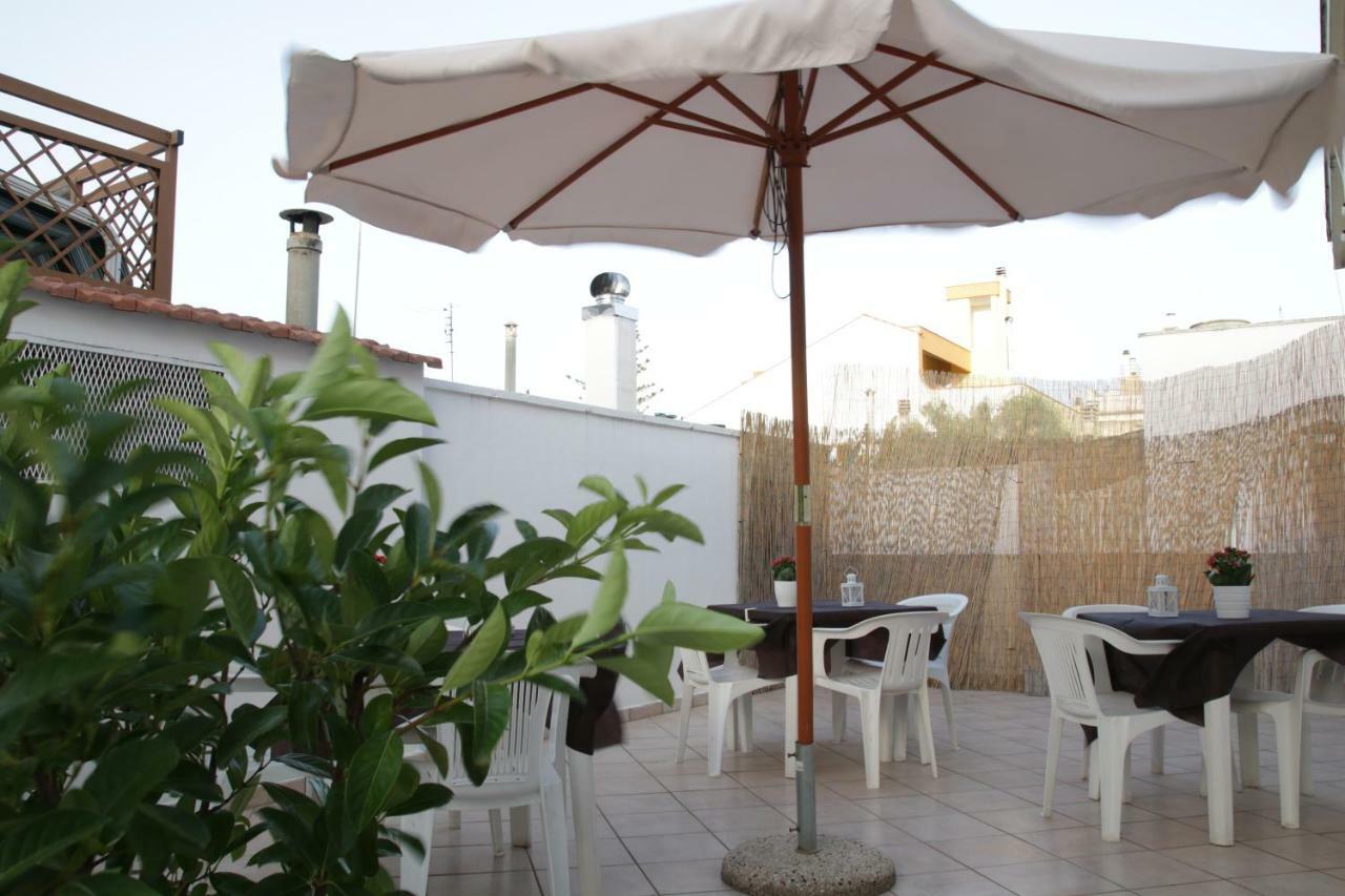 La Pergola Ospitalita' Panzió Casarano Kültér fotó